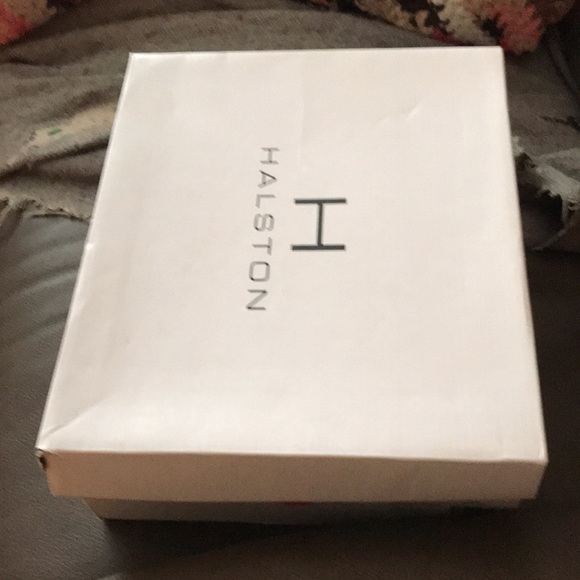 Halston designer beige suede sandals with wooden heels - Picture 7 of 8